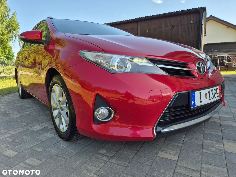 Toyota Auris - 14