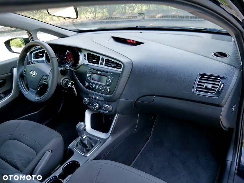 Kia Ceed 1.4 CVVT - 6