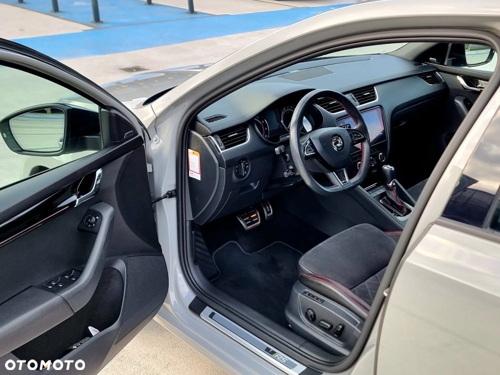 Skoda Octavia 2.0 TSI RS 245 DSG - 38