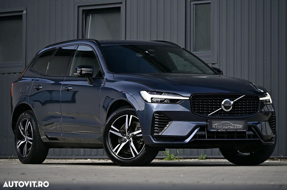 Volvo XC 60 B4 MHEV AT8 AWD R-Design - 3