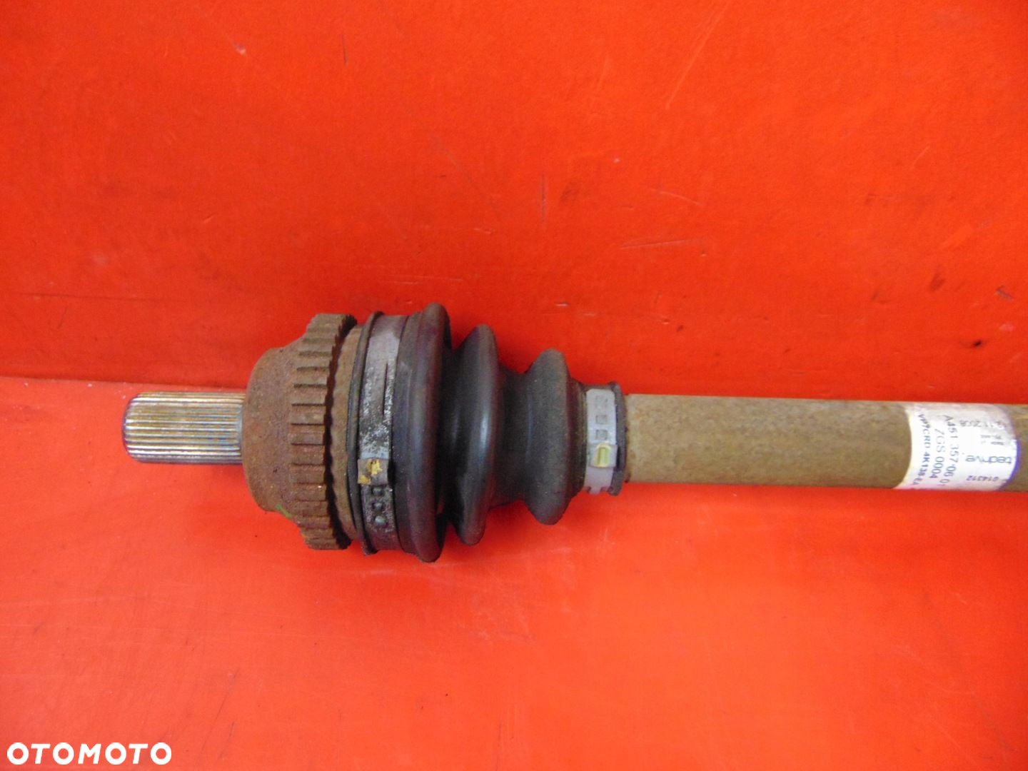 SMART ForTwo II 451 1.0 PÓŁOŚ PRAWA A4513570601 - 4