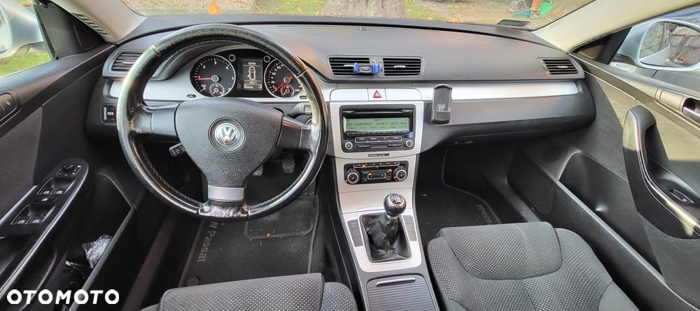 Volkswagen Passat Variant ver-variant-2-0-tdi-dpf-comfortline - 9