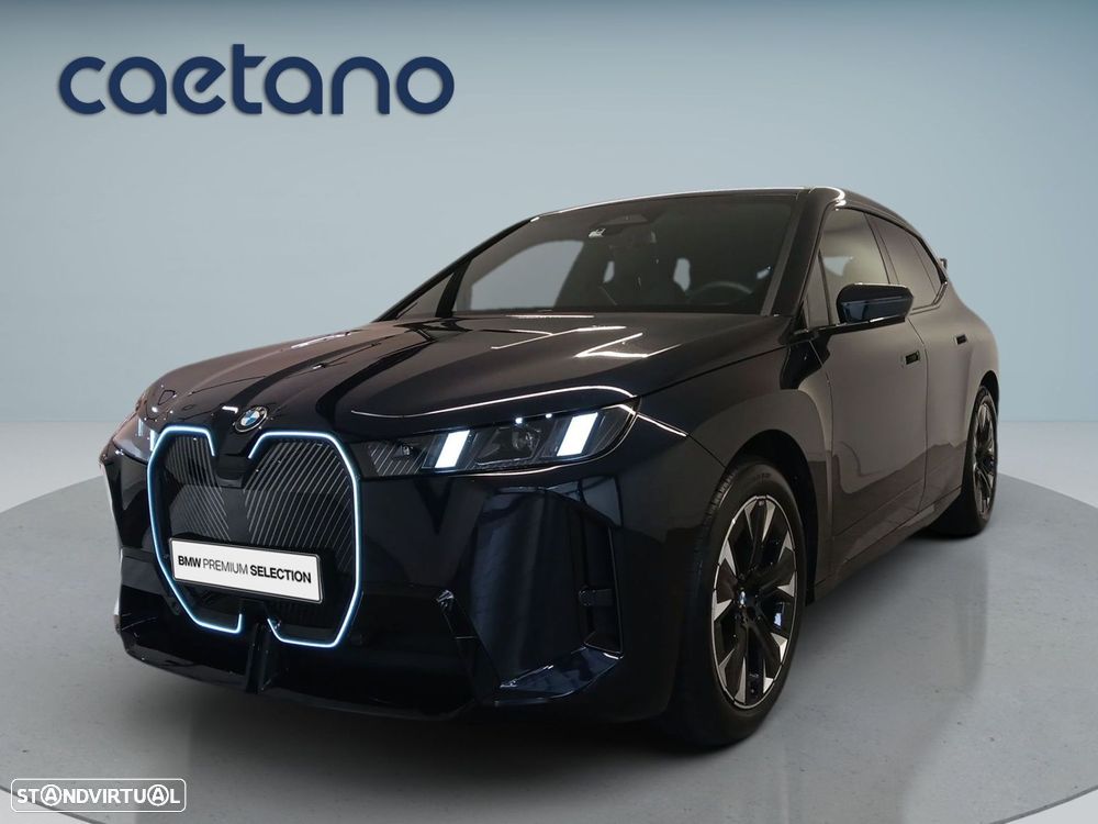 BMW iX xDrive 45 Pack Desportivo Pro - 1