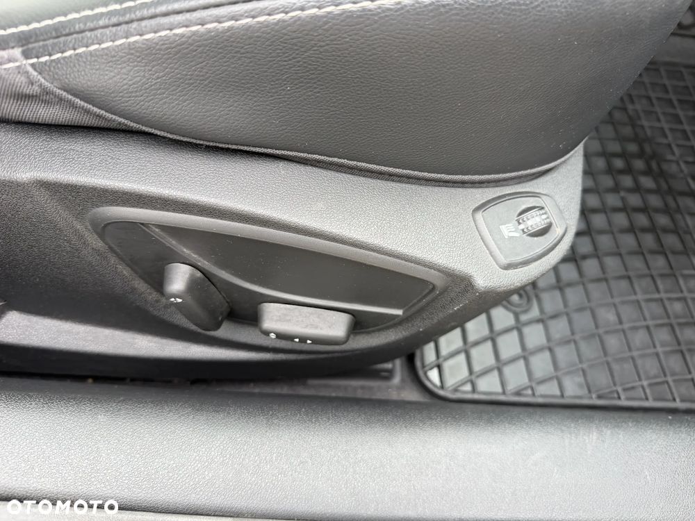 Renault Laguna 2.0 DCi Dynamique - 9