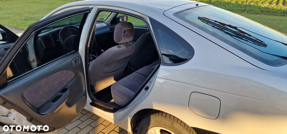 Toyota Avensis 2.0 TD Terra - 14