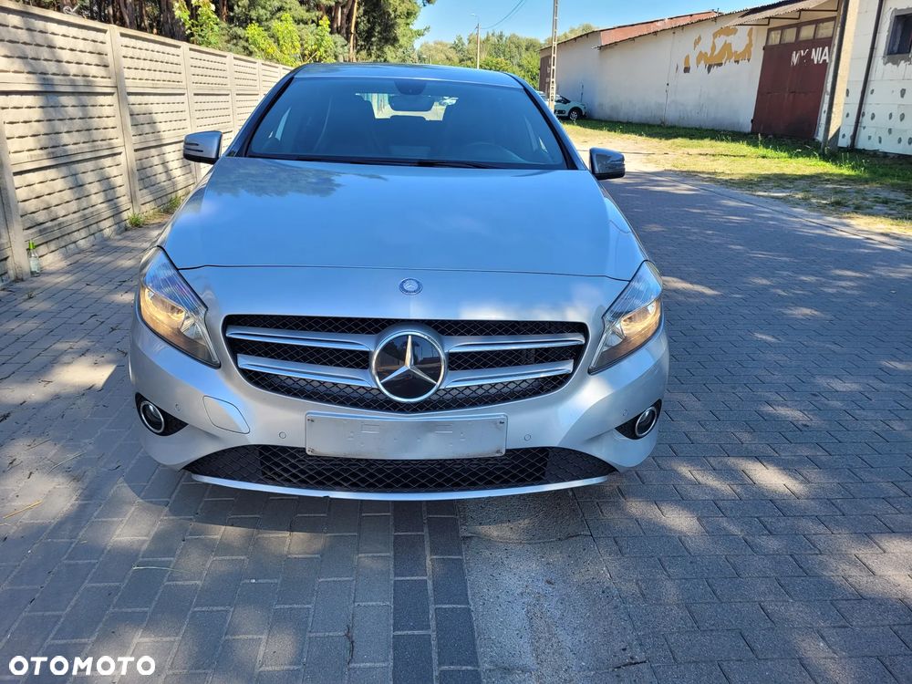 Mercedes-Benz Klasa A 180 7G-DCT AMG Line - 8