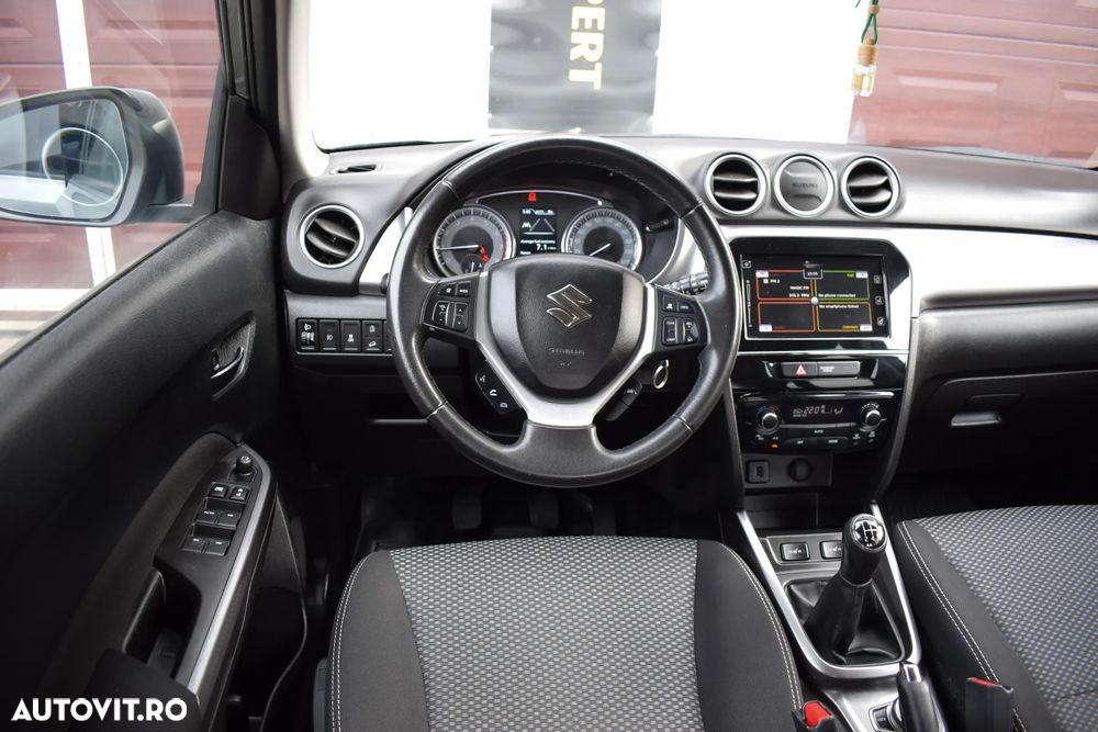 Suzuki Vitara 1.0 Boosterjet Allgrip Comfort - 10
