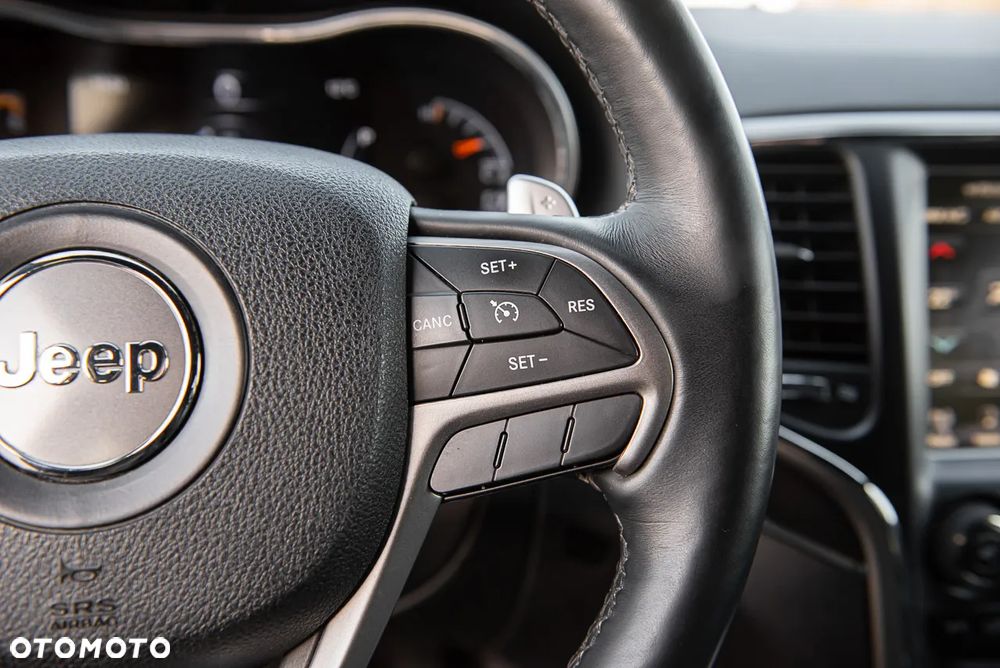 Jeep Grand Cherokee 3.0 CRD Night Eagle - 27