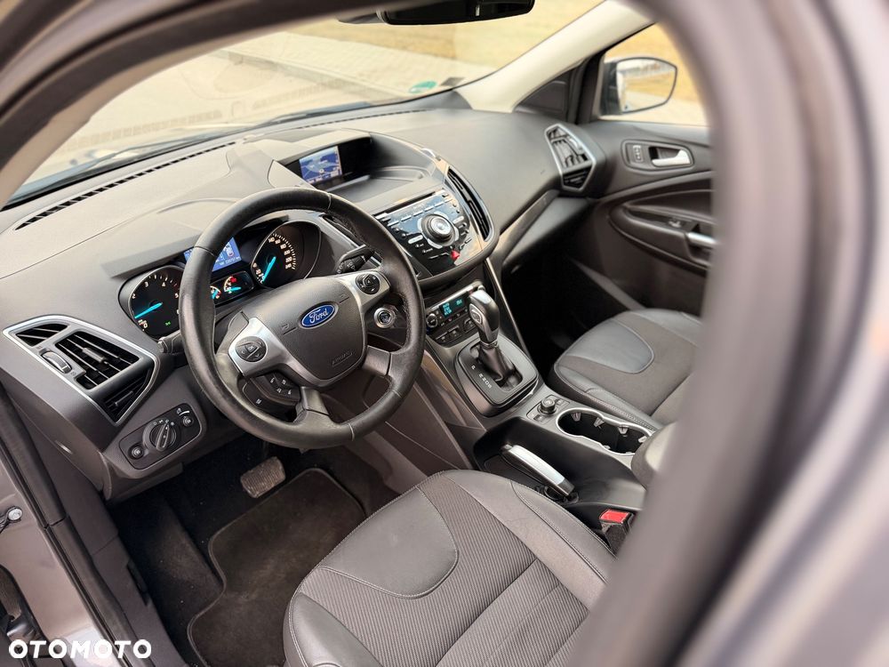 Ford Kuga 2.0 TDCi 4x4 Titanium - 13