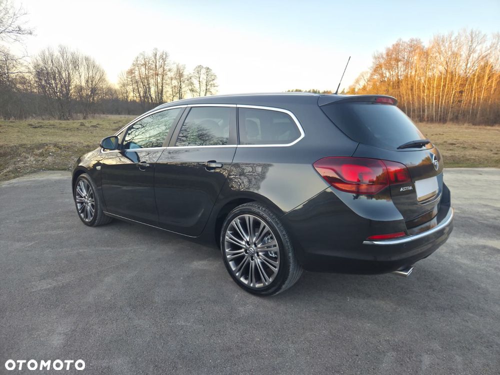 Opel Astra - 9