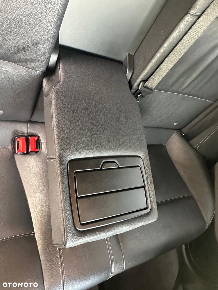 BMW X4 xDrive20d - 11