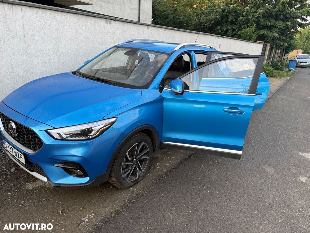MG ZS - 24