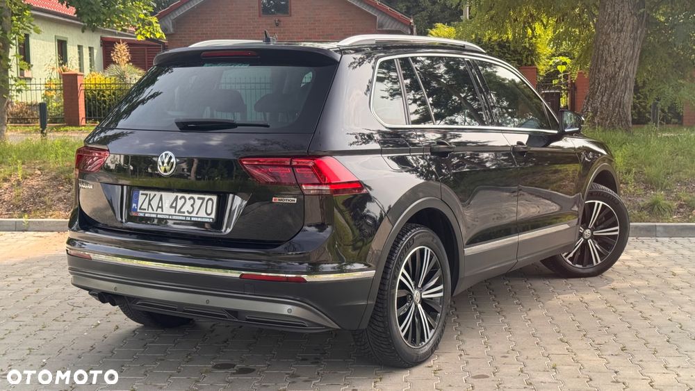 Volkswagen Tiguan 2.0 TDI SCR 4MOTION DSG Highline - 25