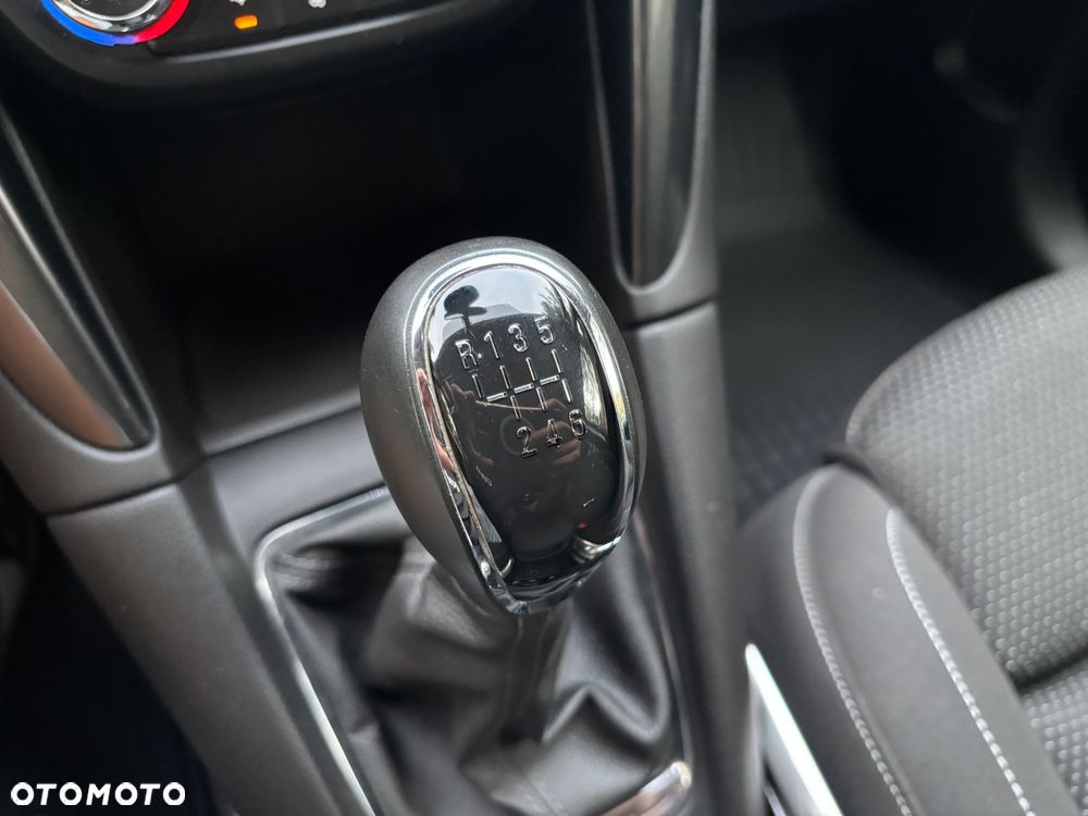 Opel Zafira - 17