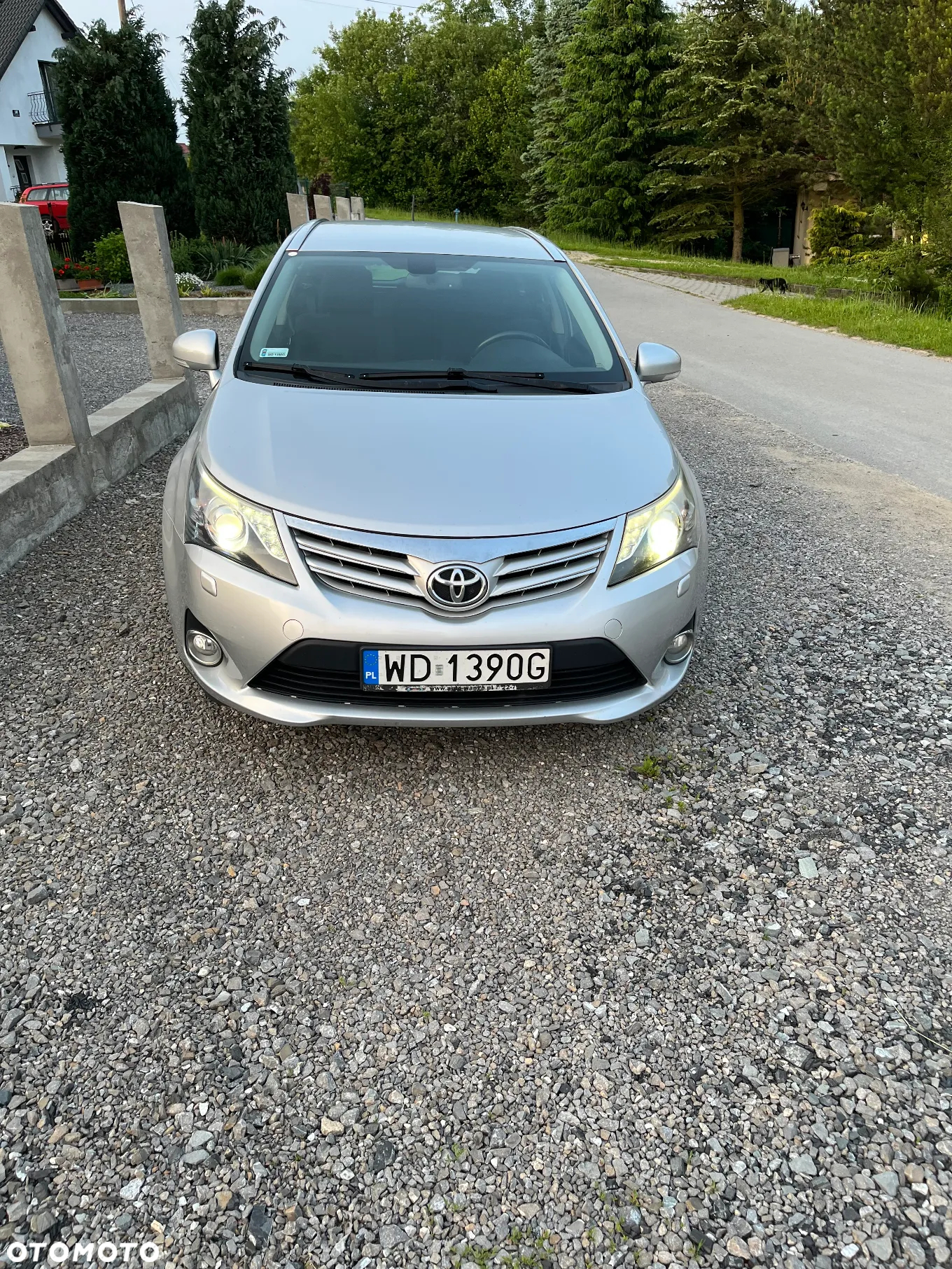 Toyota Avensis 2.0 D-4D Premium - 18