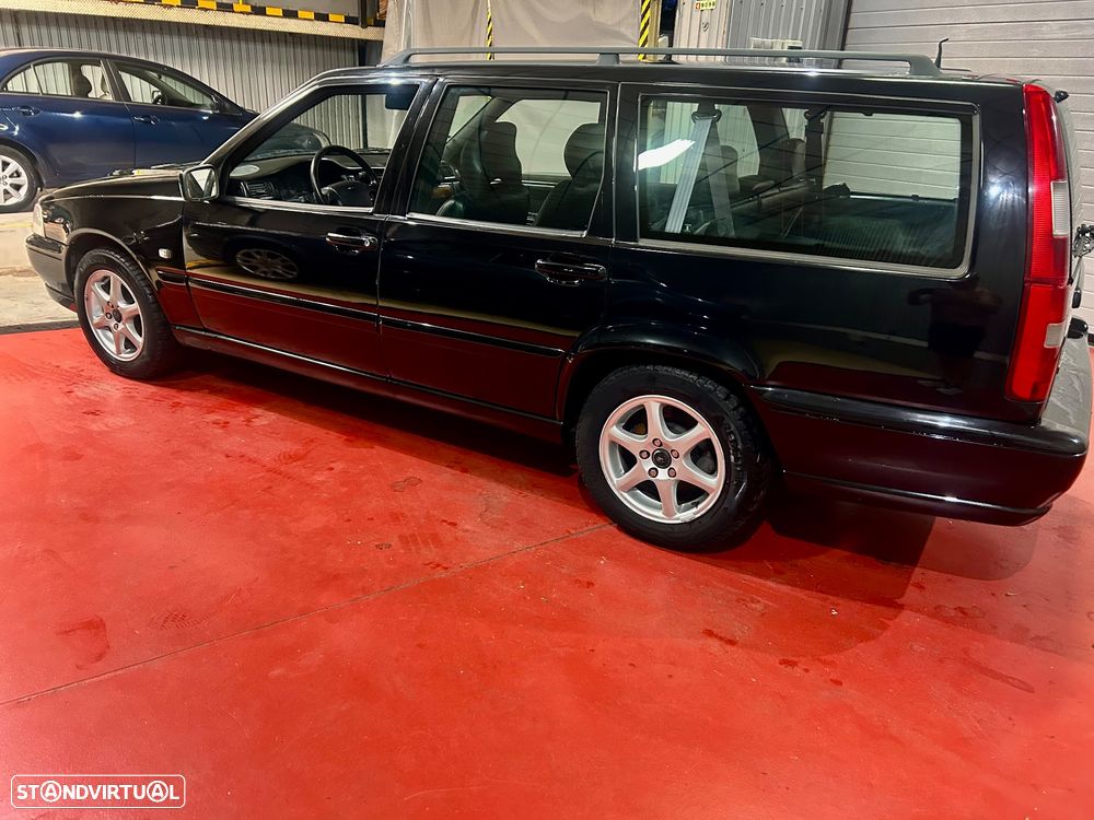 Volvo V70 2.0 T - 6