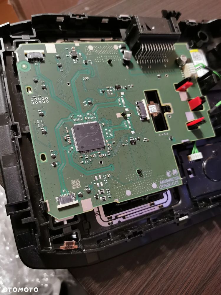 VW id4 id.4 Lampka wewnętrzna ramka przyciski panel sos - 3