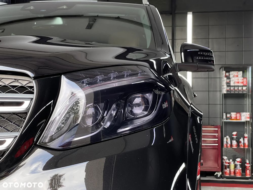 Mercedes-Benz GLS - 9