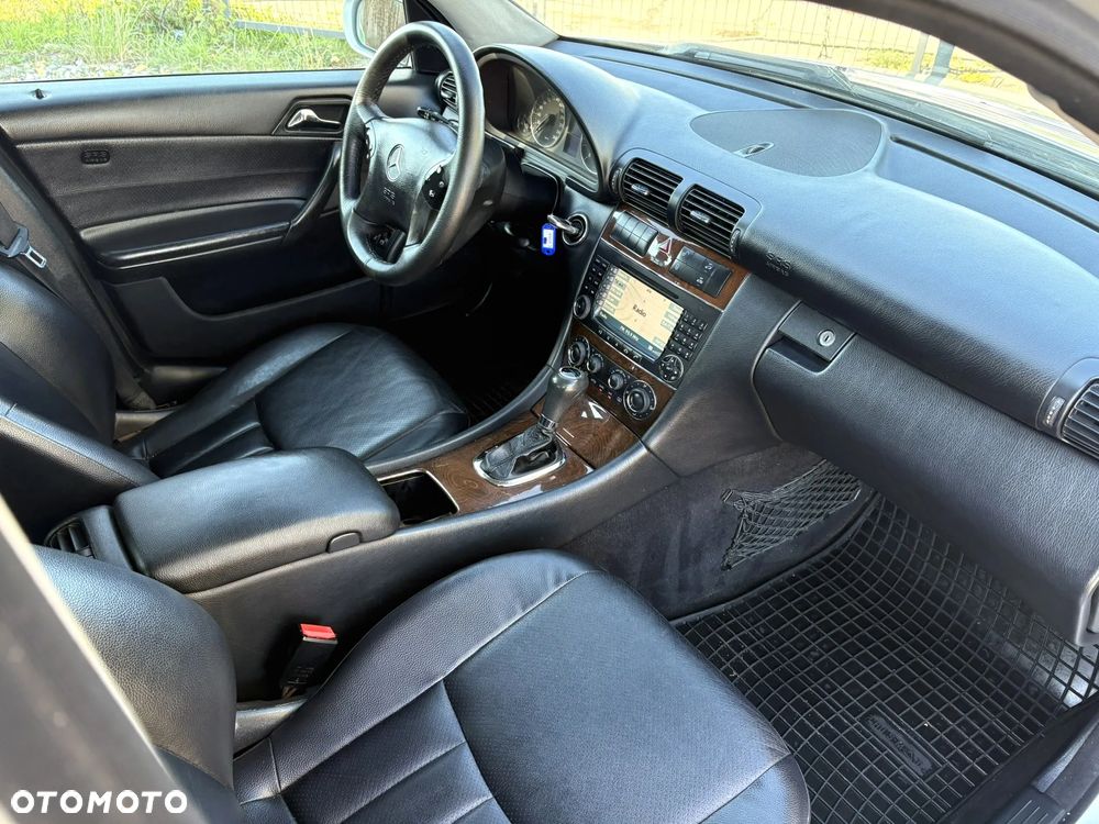 Mercedes-Benz Klasa C - 26
