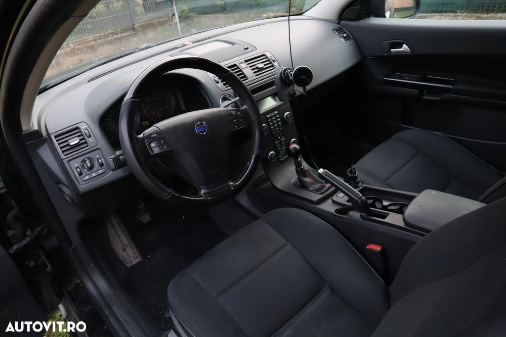 Volvo C30 1.6D Base - 34