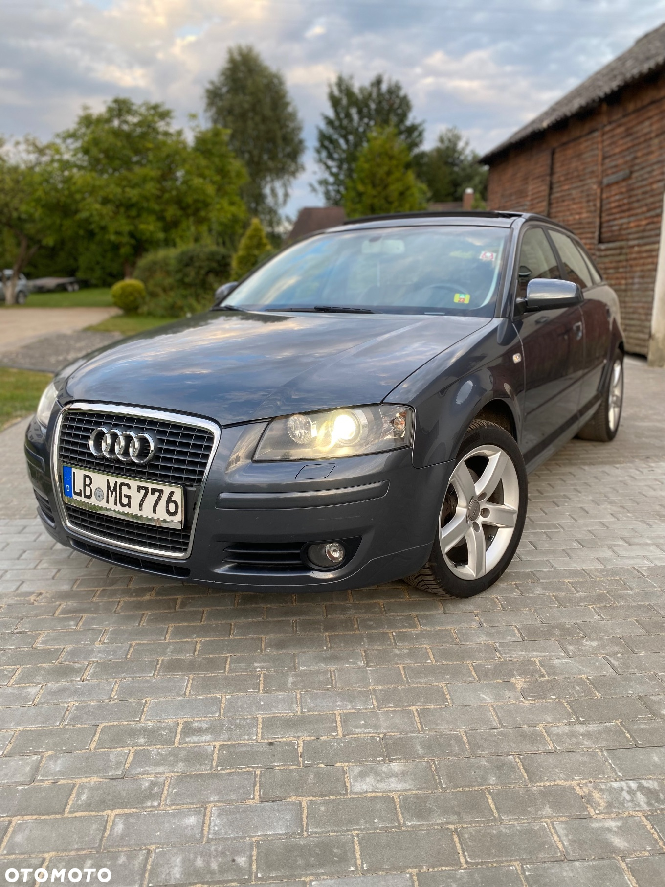 Audi A3 Sportback 2.0 TDI Attraction - 2