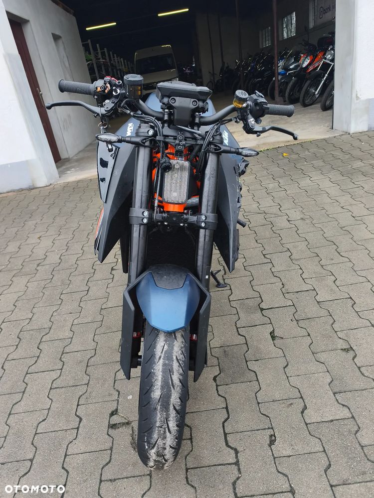 KTM Inny - 25