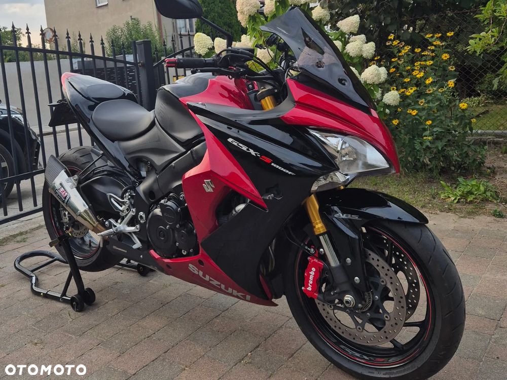 Suzuki GSX 1000 - 7