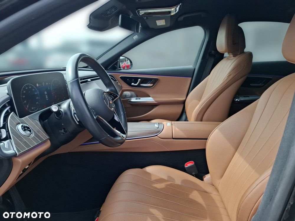 Mercedes-Benz Klasa E 220 d mHEV 4-Matic Exclusive 9G-Tronic - 14