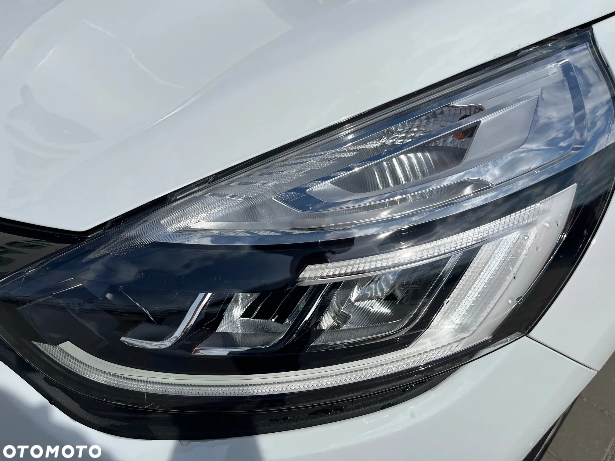 Renault Clio 0.9 Energy TCe Limited 2018 - 5