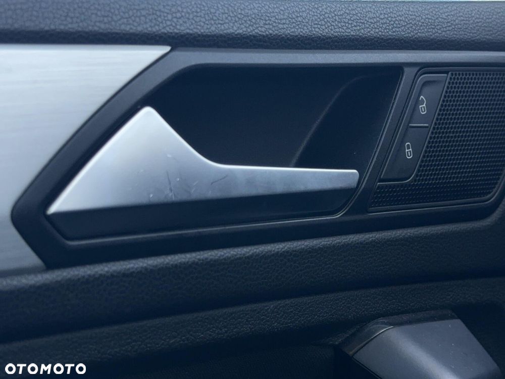 Volkswagen Tiguan 1.5 TSI EVO Comfortline DSG - 30