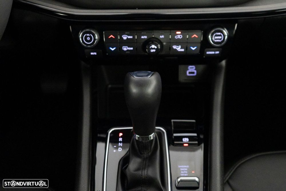 Jeep Compass 1.3 TG S - 29