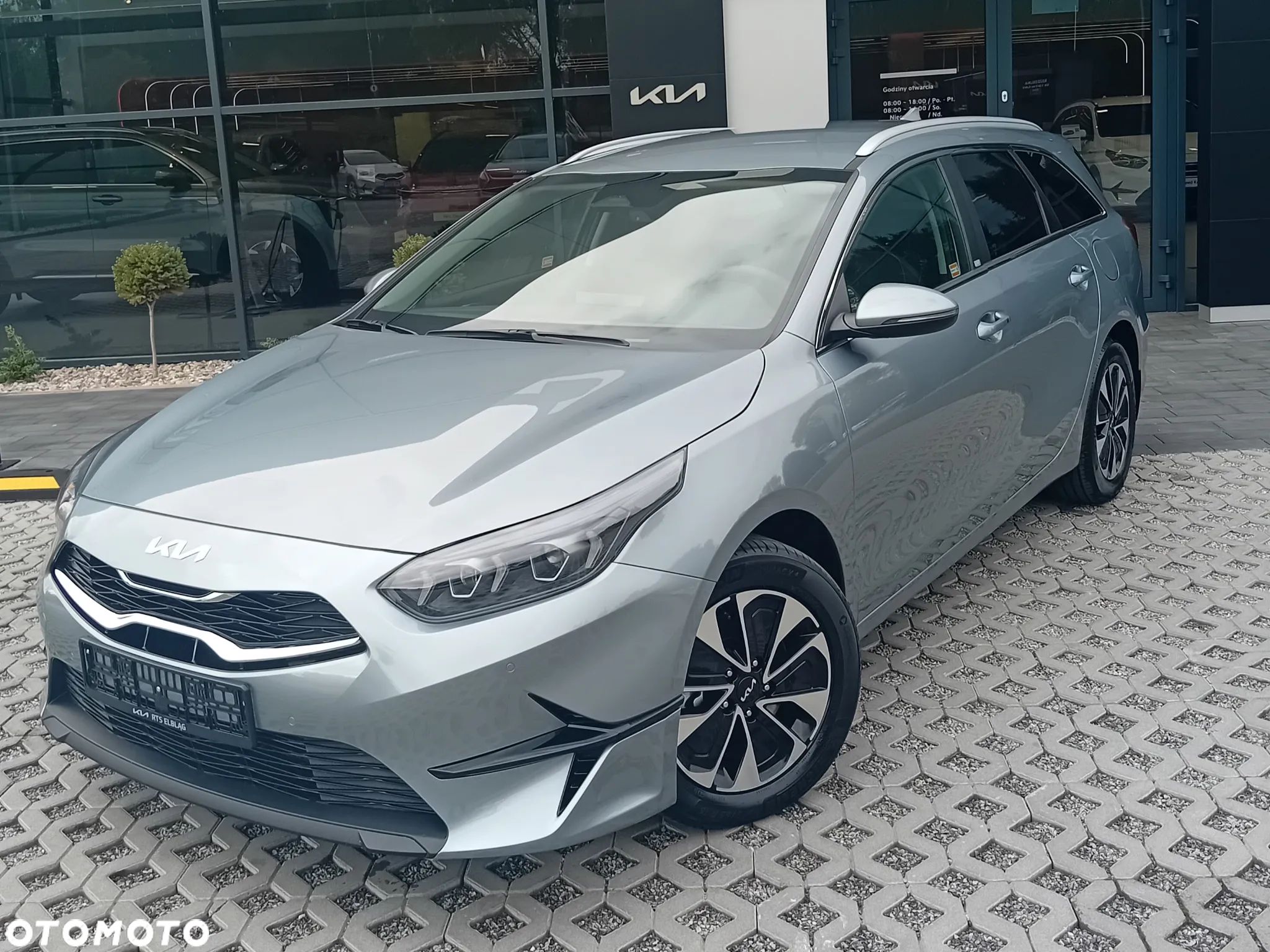 Kia Ceed - 1