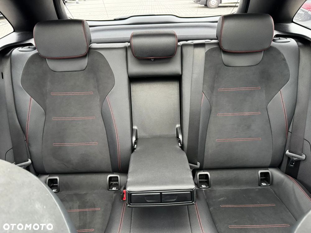 Mercedes-Benz Klasa B 220 d AMG Line 8G-DCT - 22