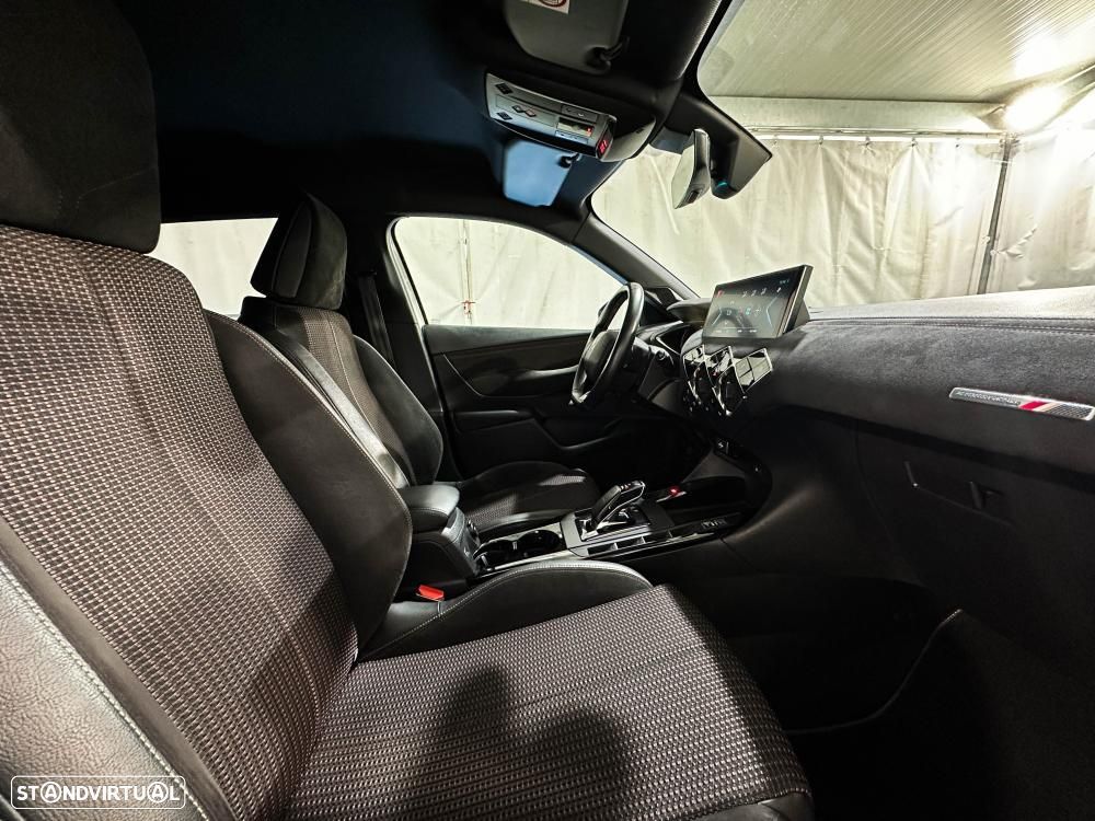 DS DS3 Crossback E-TENSE PERFORMANCE LINE - 28