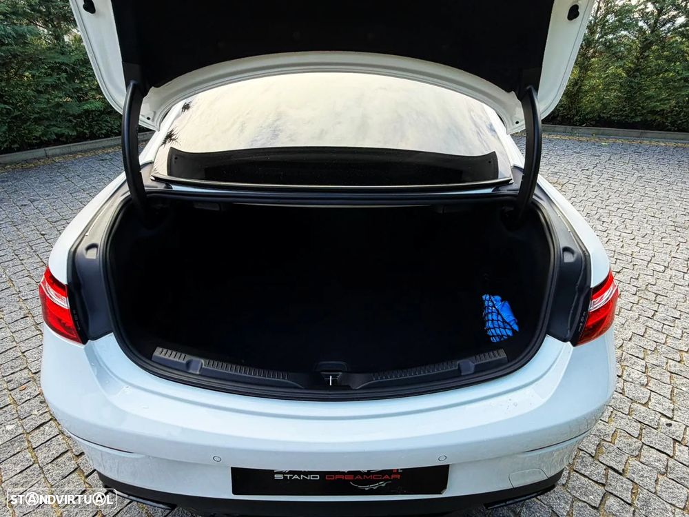 Mercedes-Benz E 220 d 9G-TRONIC AMG Line - 23