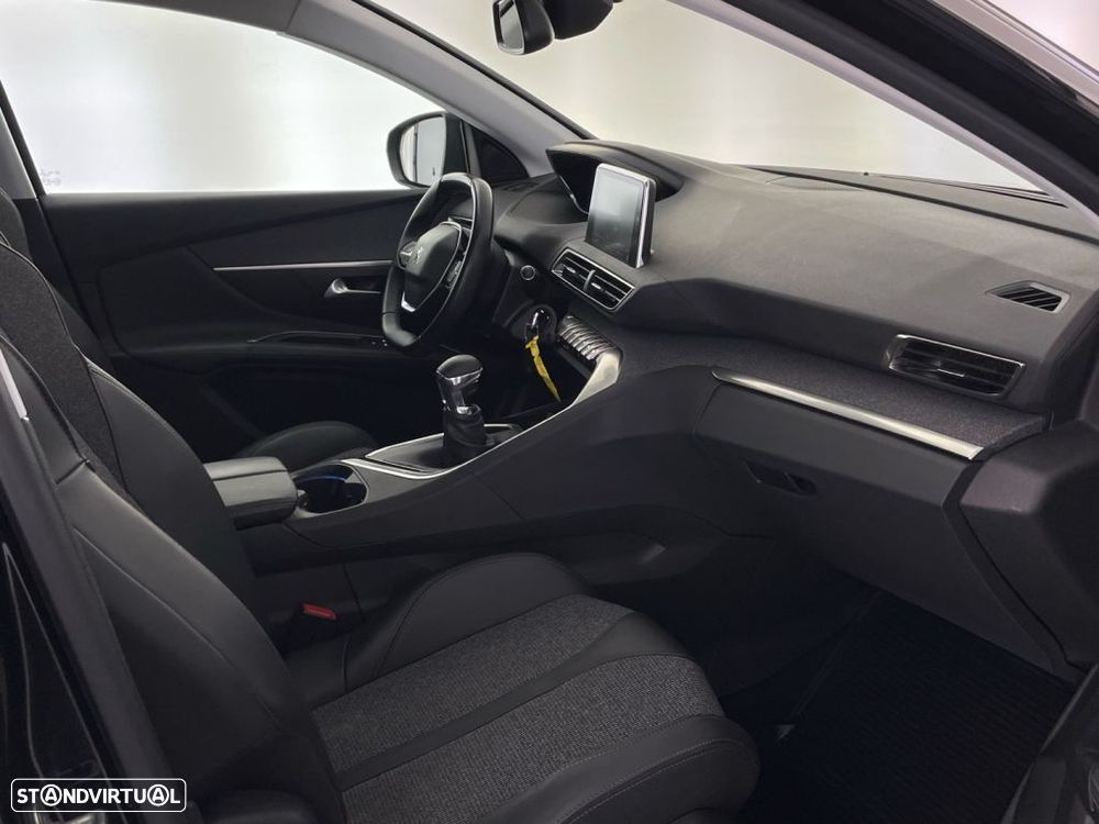 Peugeot 3008 1.5 BlueHDi Allure - 25