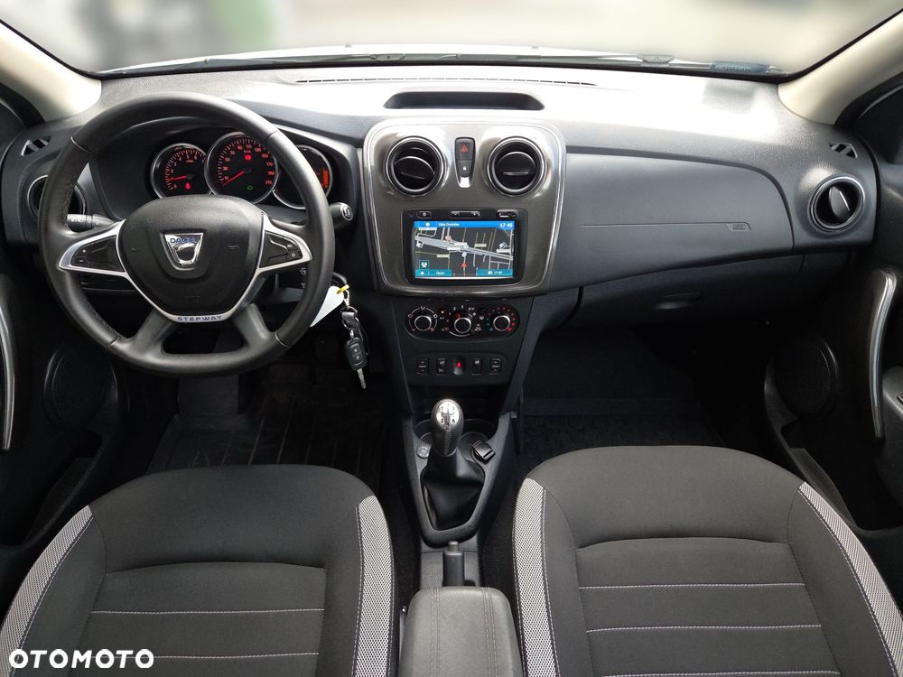 Dacia Sandero Stepway - 15