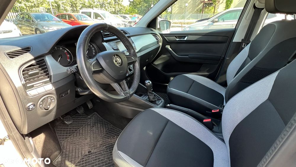 Skoda Fabia 1.0 Ambition - 10