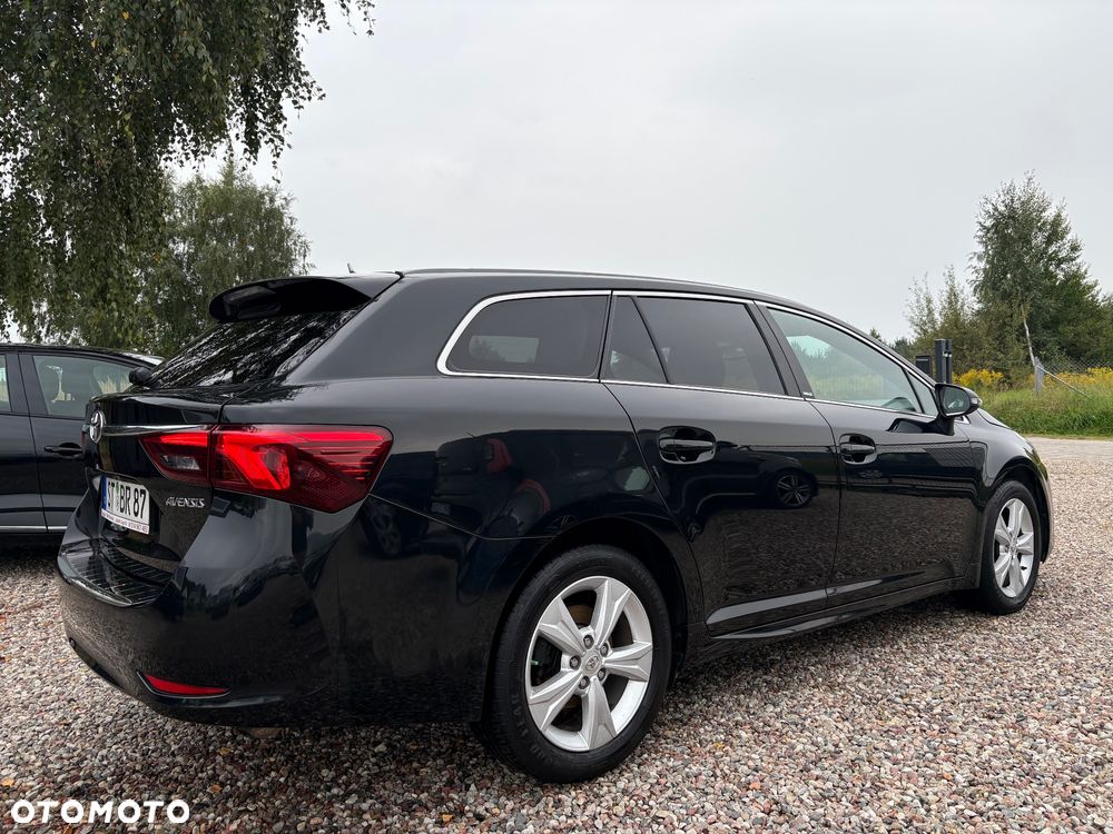 Toyota Avensis Touring Sports 2.0 D-4D Edition S+ - 3