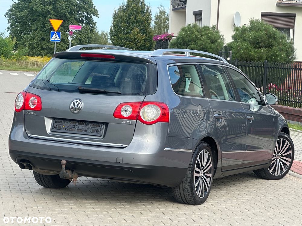 Volkswagen Passat - 15