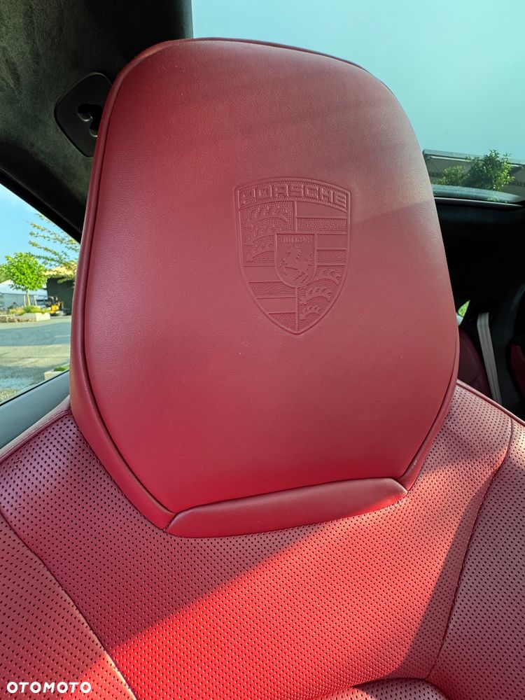 Porsche Cayenne Platinum Edition - 23