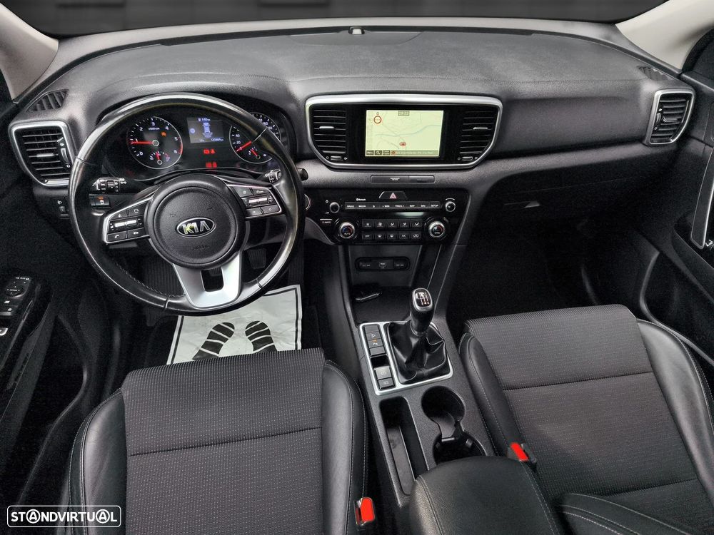 Kia Sportage 1.6 CRDI ISG Urban - 11