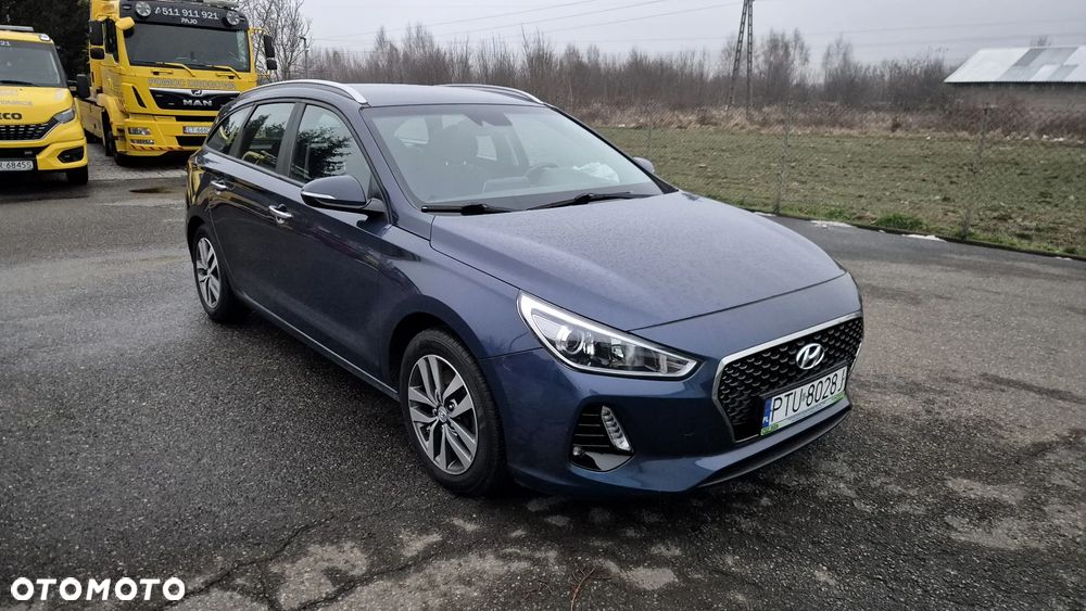 Hyundai i30 1.4 T-GDI Family+ - 2