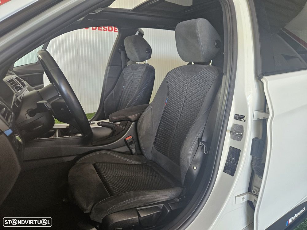 BMW 320 d Pack M - 12