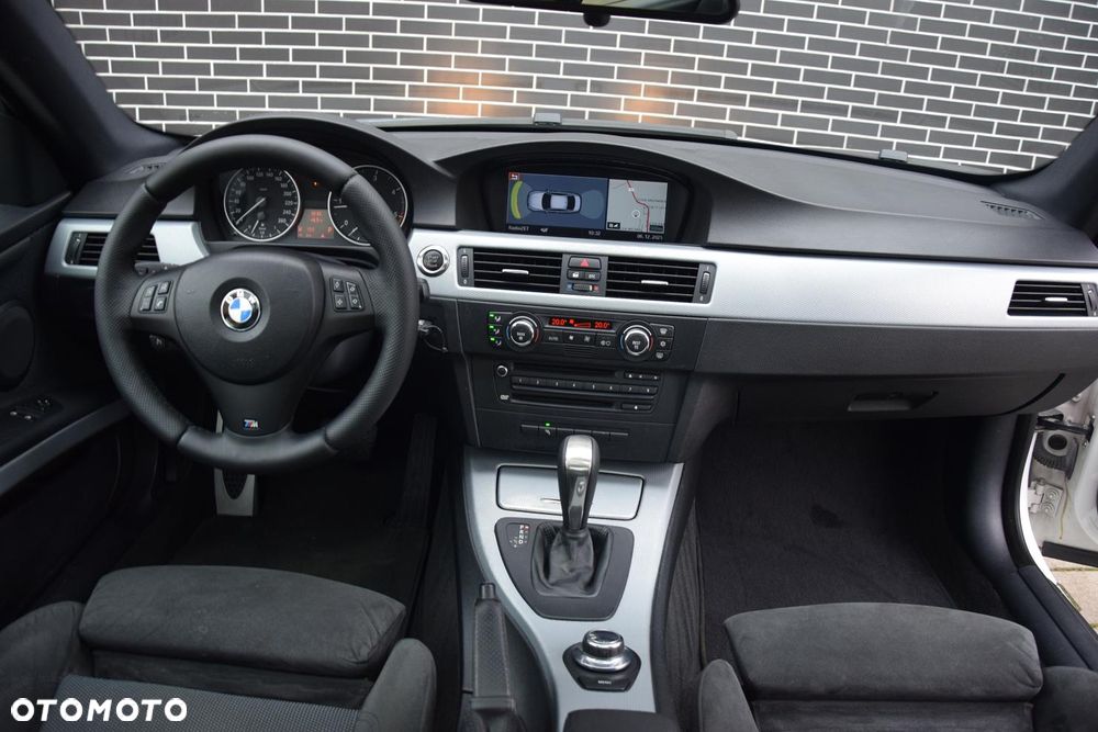 BMW Seria 3 320d - 8