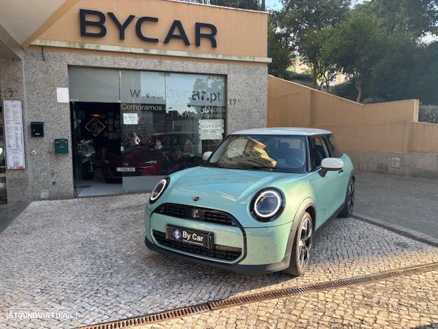 MINI 3 Portas Cooper C Classic M - 2