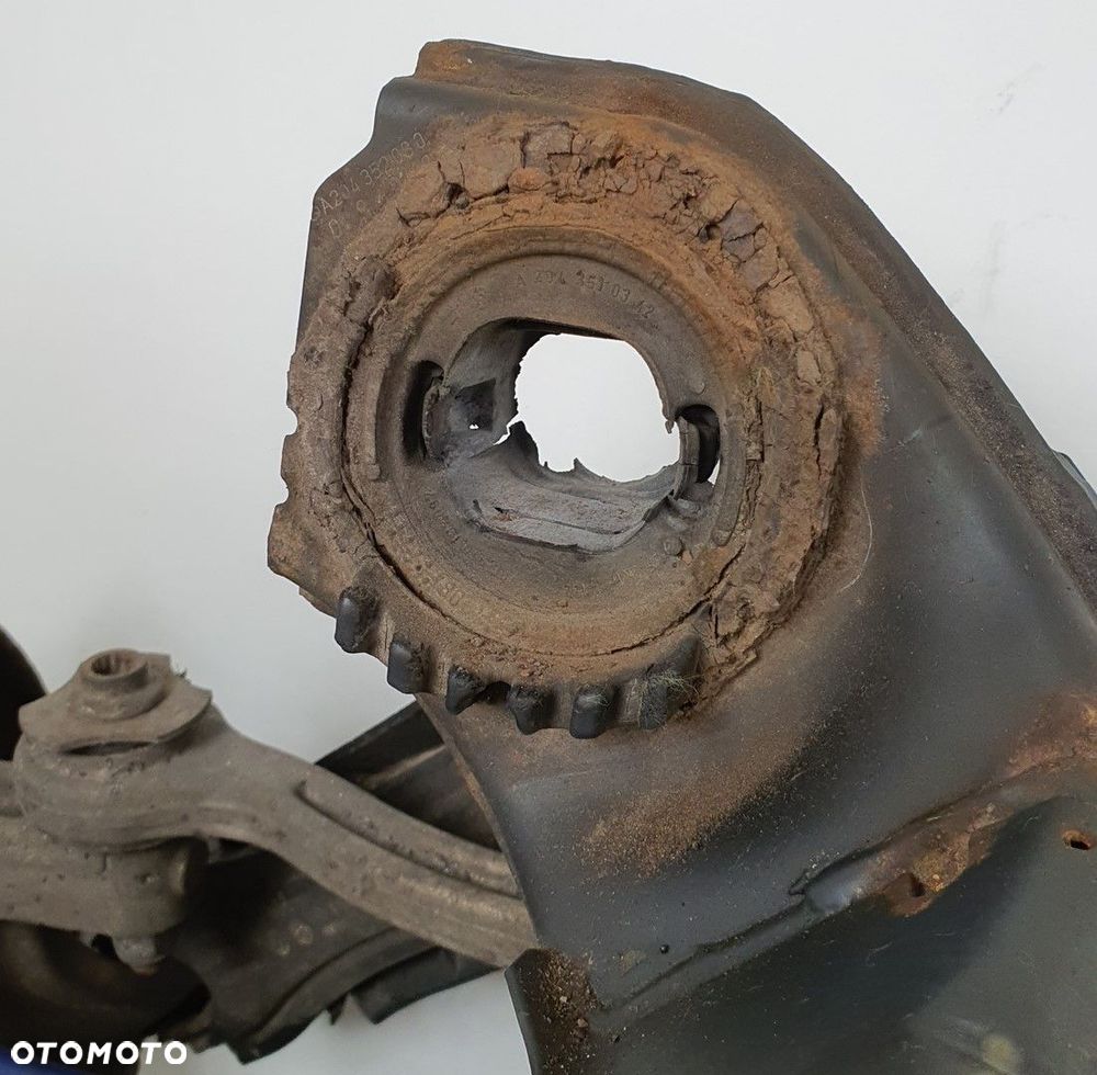 ZAWIESZENIE TYLNE BELKA OŚ TYŁ MERCEDES GLK X204 - 8