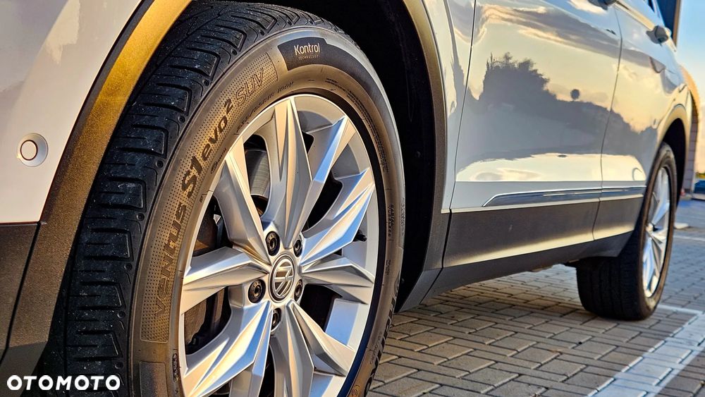 Volkswagen Tiguan 2.0 TSI BMT 4Mot Highline DSG - 27