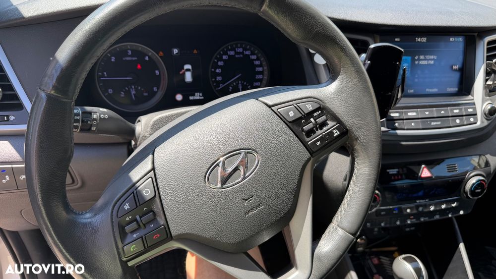 Hyundai Tucson 2.0 CRDI 4WD 6AT Luxury Pack+ - 8