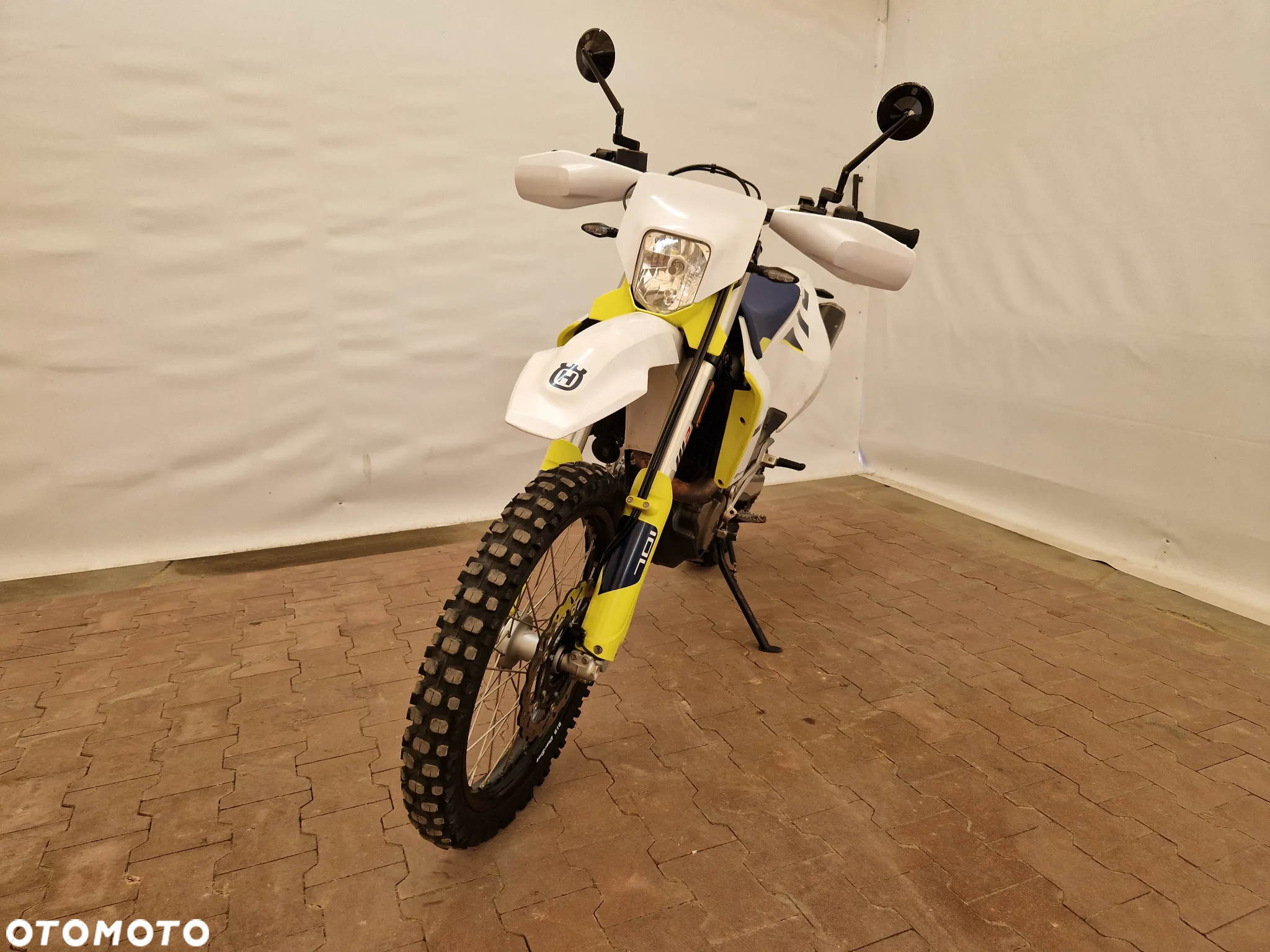 Husqvarna 701 - 9